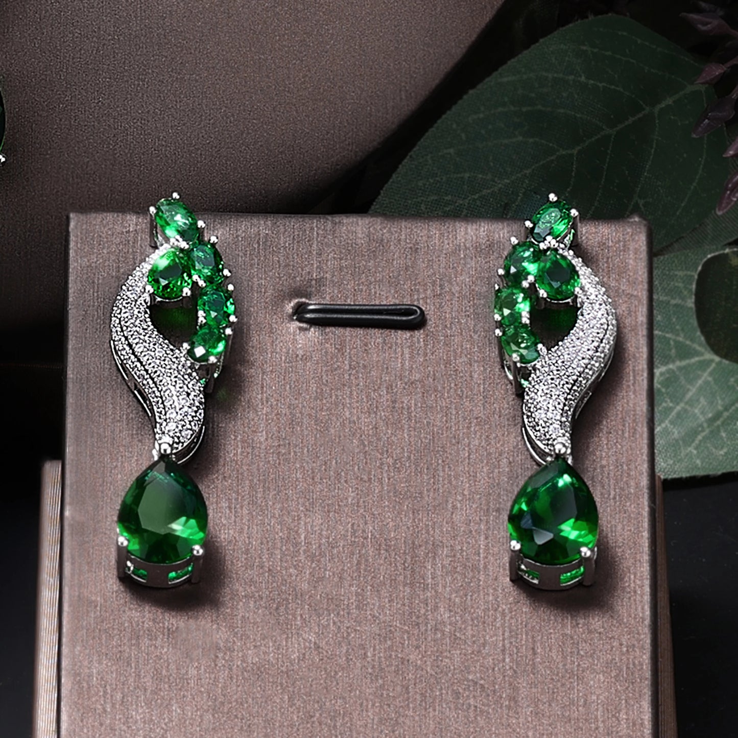 2022 Top 4 Wedding Bride Jewelry Set Water Drop Shape Jewelry Set for Women's Wedding Accessories Necklace and Earring Set